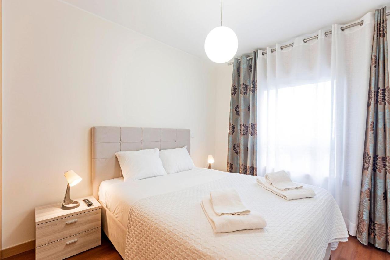 2Br Flat By Metro W/ Free Parking By Lovelystay Βίλα Νόβα ντε Γκάια Εξωτερικό φωτογραφία