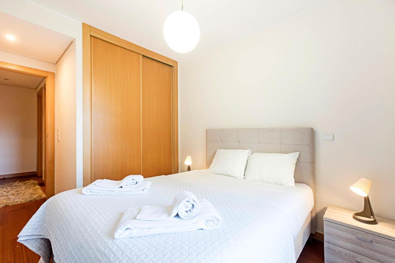 2Br Flat By Metro W/ Free Parking By Lovelystay Βίλα Νόβα ντε Γκάια Εξωτερικό φωτογραφία