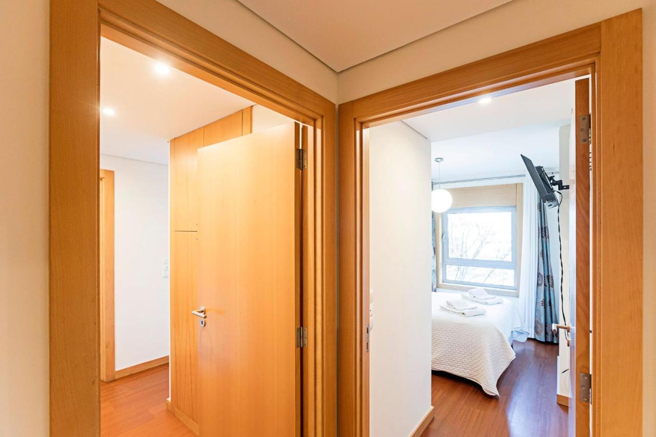 2Br Flat By Metro W/ Free Parking By Lovelystay Βίλα Νόβα ντε Γκάια Εξωτερικό φωτογραφία