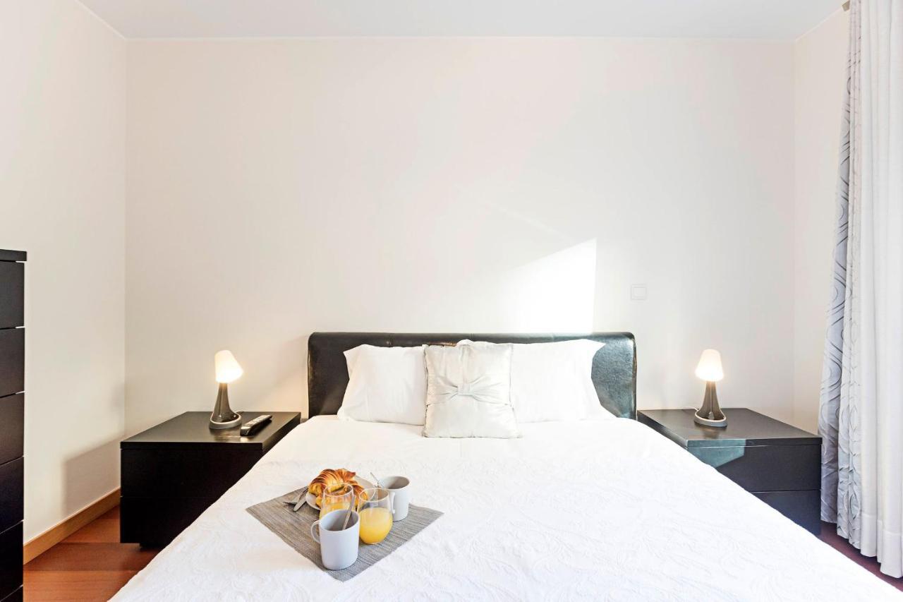 2Br Flat By Metro W/ Free Parking By Lovelystay Βίλα Νόβα ντε Γκάια Εξωτερικό φωτογραφία