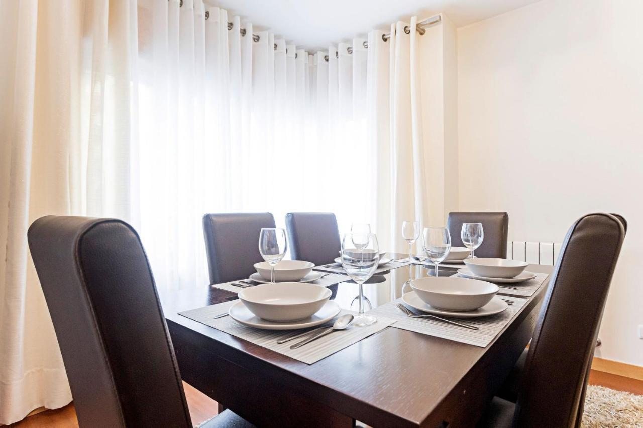 2Br Flat By Metro W/ Free Parking By Lovelystay Βίλα Νόβα ντε Γκάια Εξωτερικό φωτογραφία